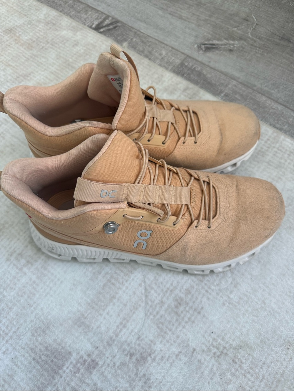 On Running Peach-Tone Mid-Top Sneakers - Picture 2 of 5